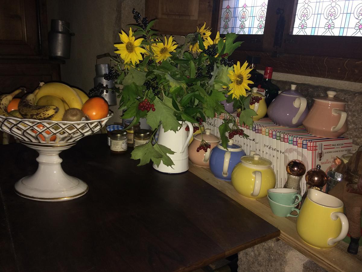 Logis De La Filanderie Bed & Breakfast Bécherel Dış mekan fotoğraf
